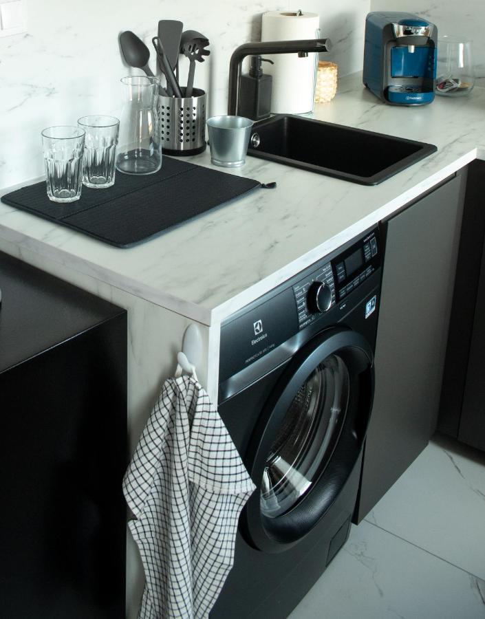 Sparrow Flat Old Town Apartment Тыхы Экстерьер фото