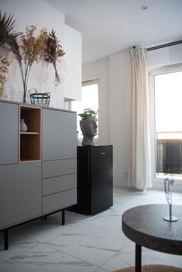 Sparrow Flat Old Town Apartment Тыхы Экстерьер фото