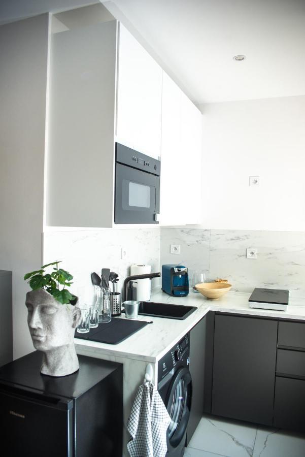 Sparrow Flat Old Town Apartment Тыхы Экстерьер фото
