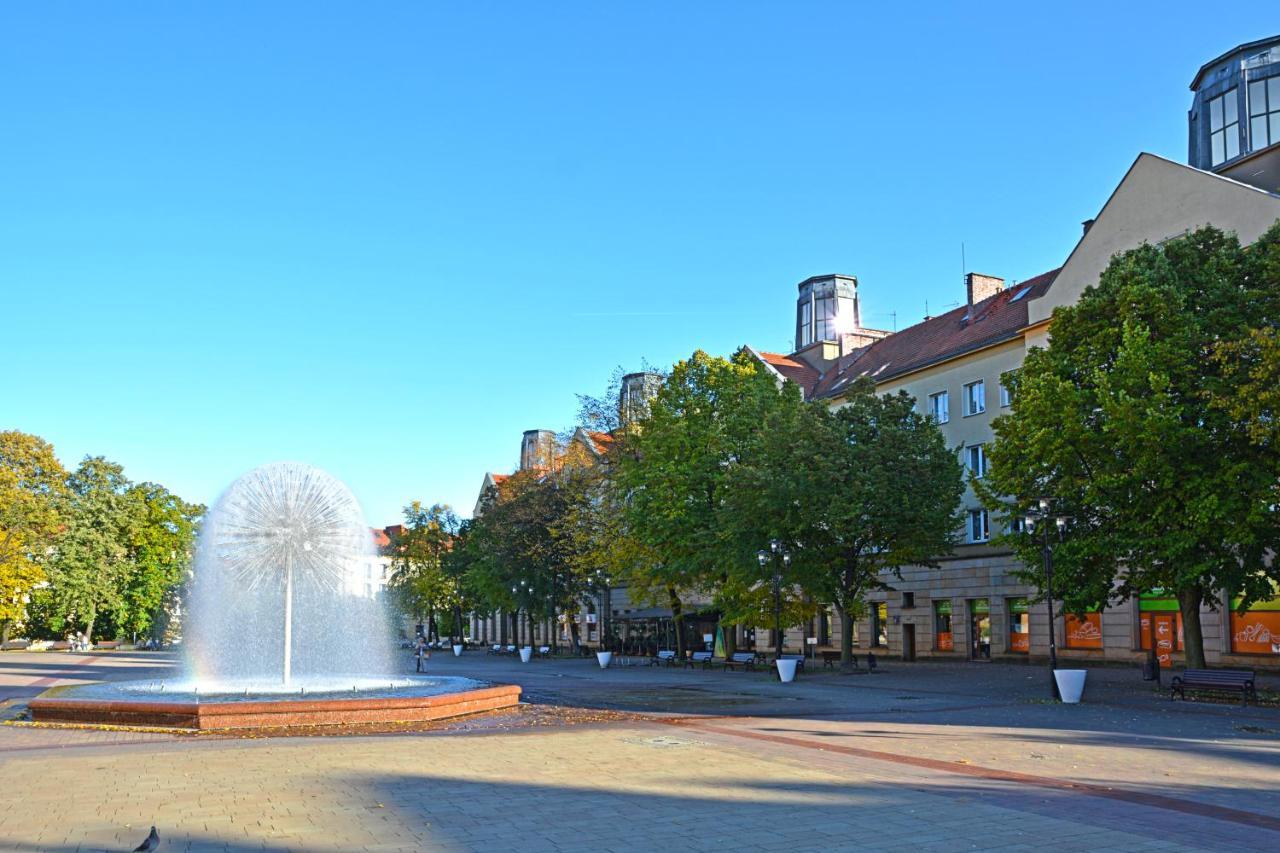 Sparrow Flat Old Town Apartment Тыхы Экстерьер фото